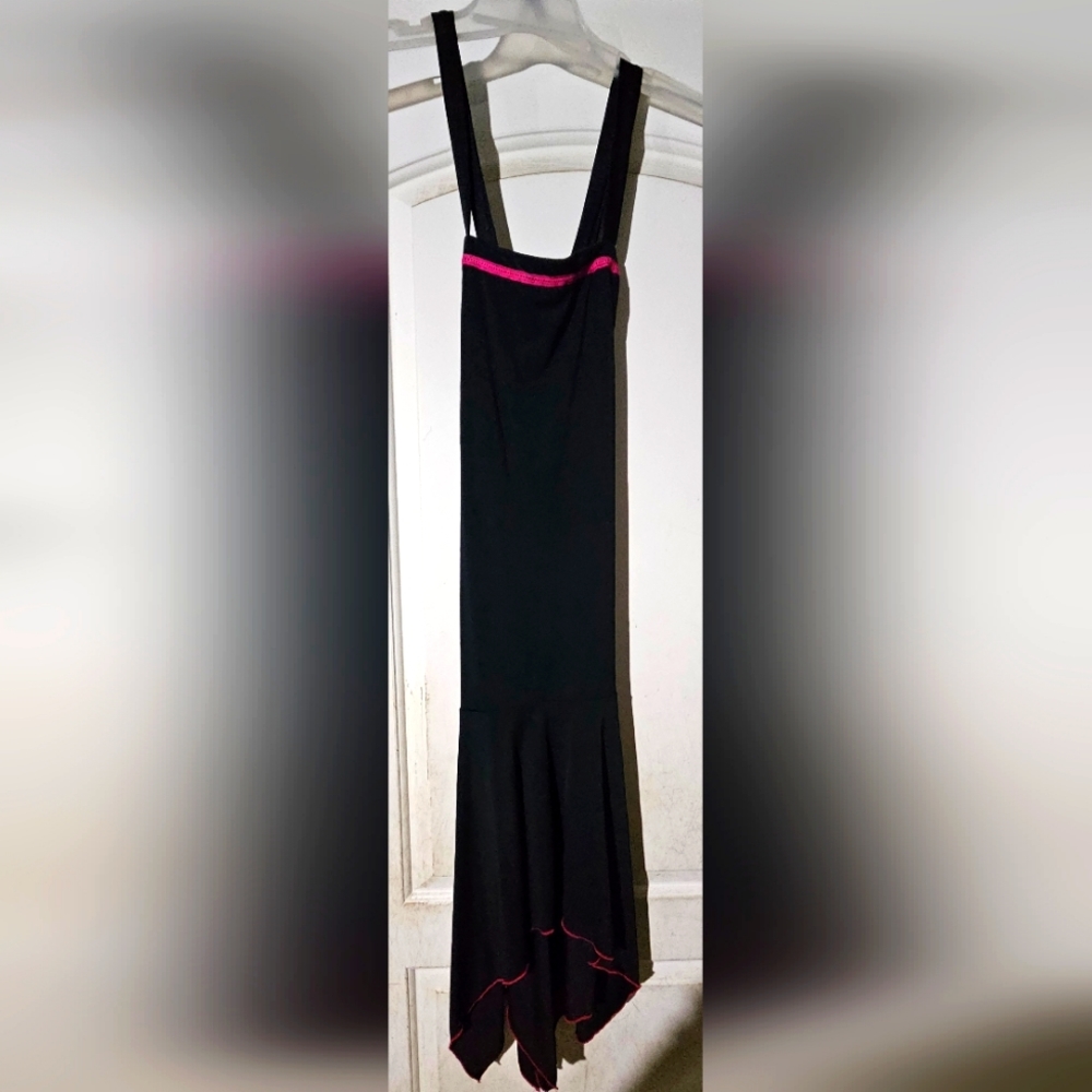 Black byer too! Dress (m)